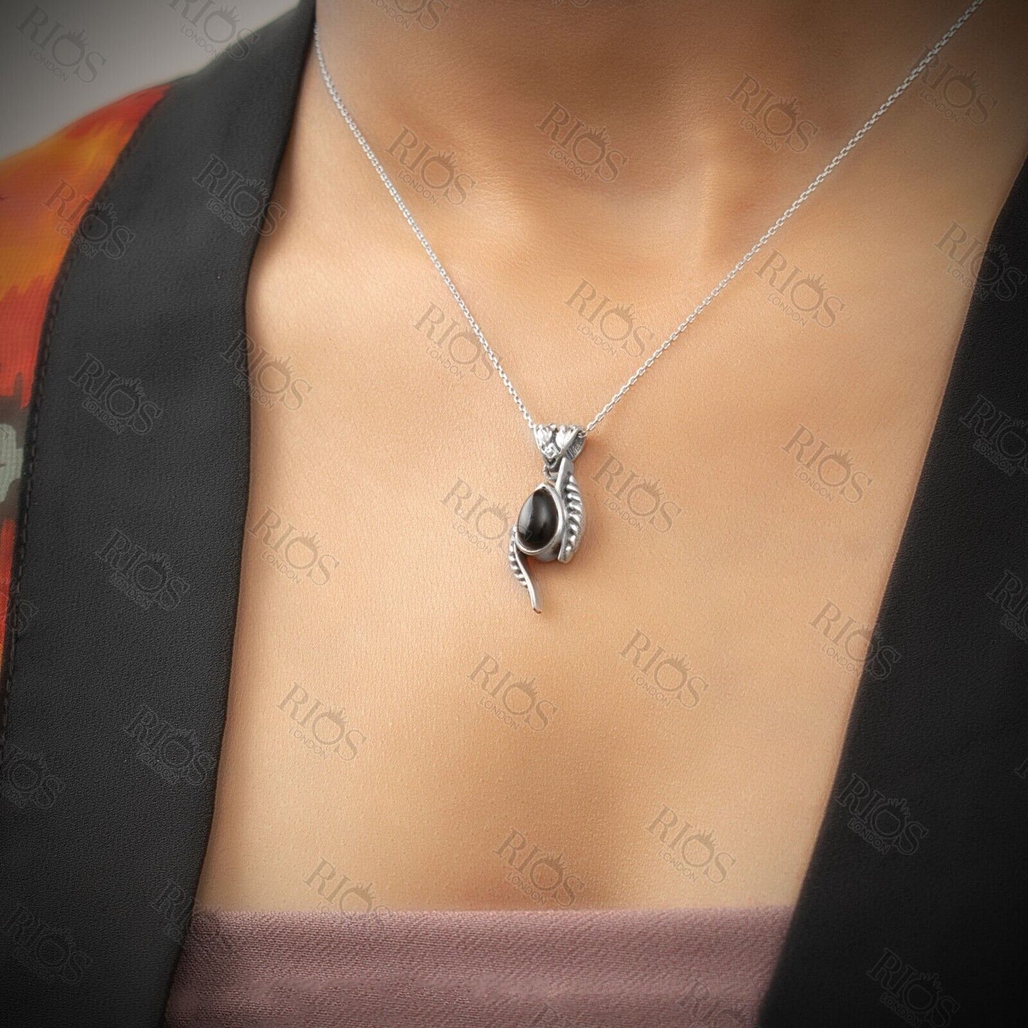 Handmade 925 Sterling Silver Leaf Onyx Necklace Black Gemstone Gift Boxed