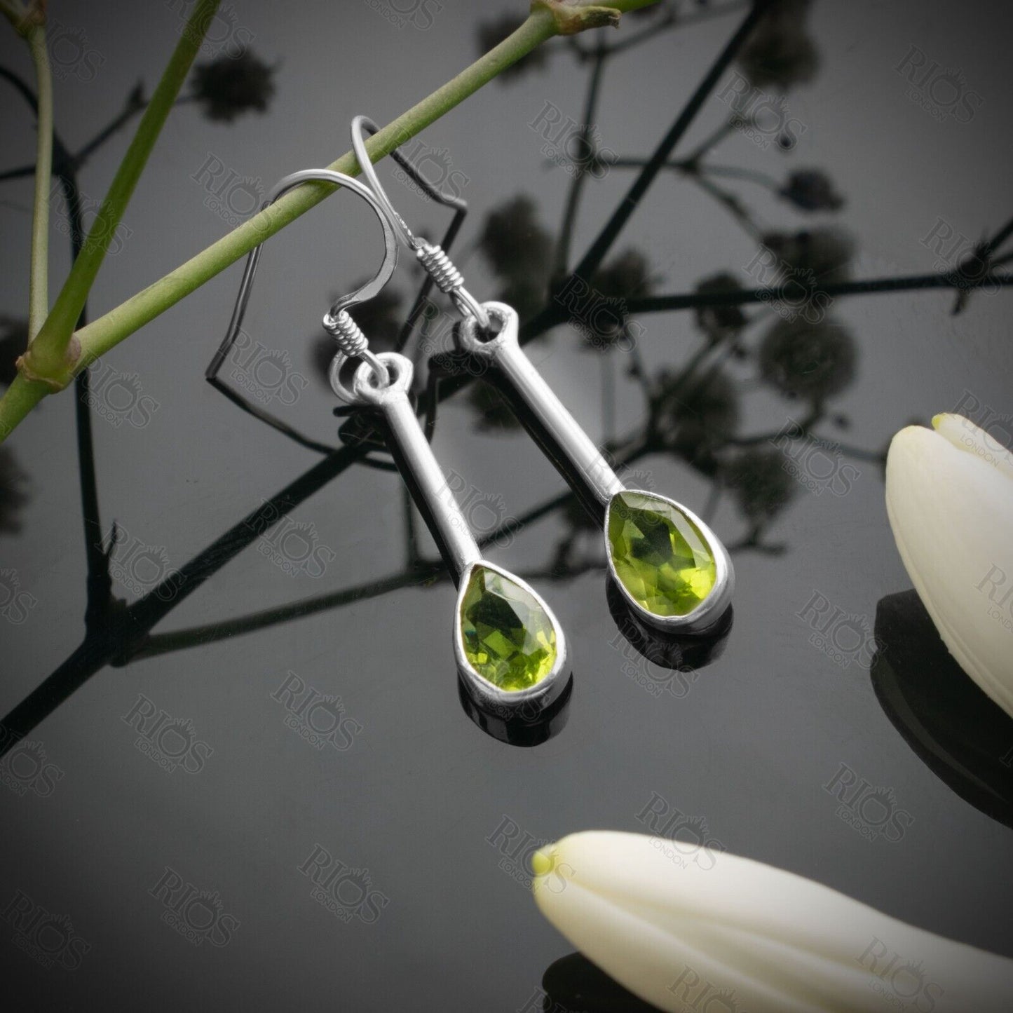 Handmade Natural Peridot Long Earrings 925 Sterling Silver Dangle Drop Stick