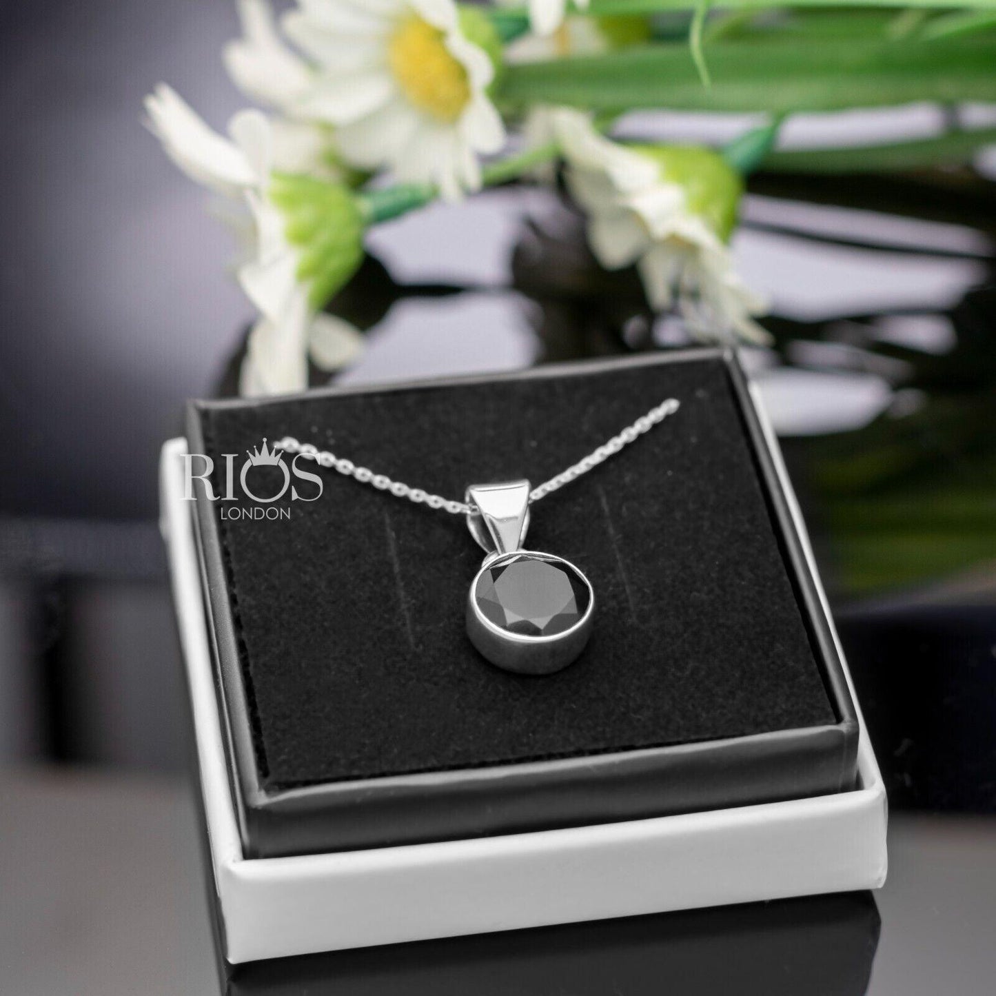 925 Sterling Silver Black ONYX Round Gemstone Pendant Necklace Gift Boxed - Rios London