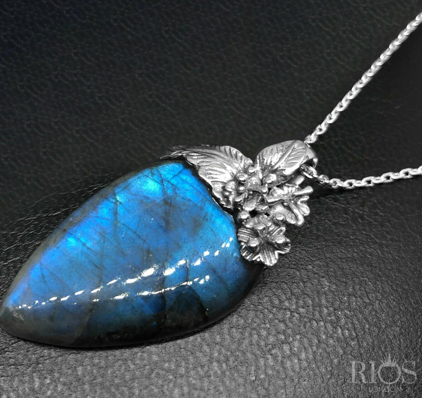 925 Sterling Silver Elegant Floral Labradorite Big Gemstone Necklace Pendant - Rios London