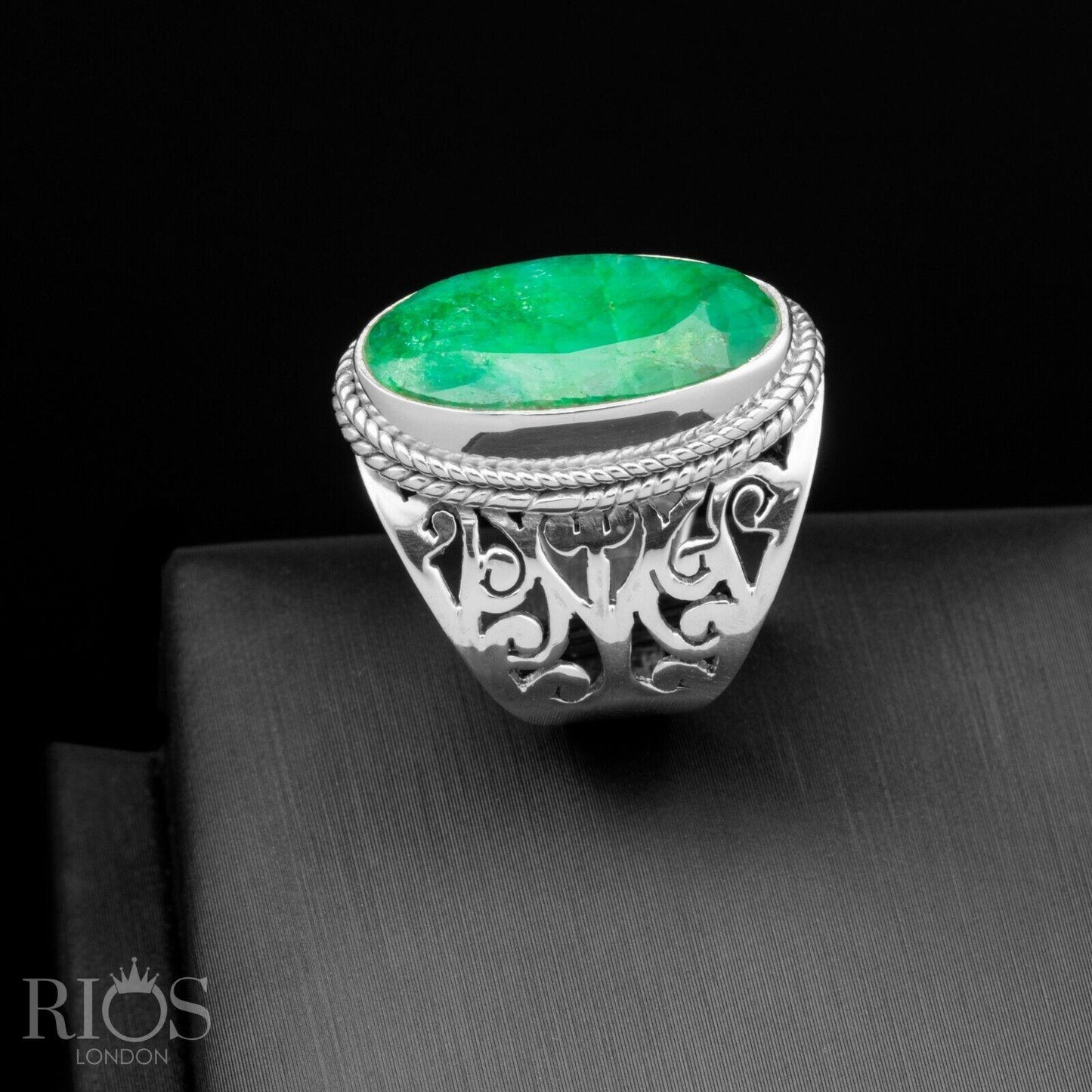 925 Sterling Silver Floral LABRADORITE Oval Gemstone Chunky Ring Gift Boxed - Rios London