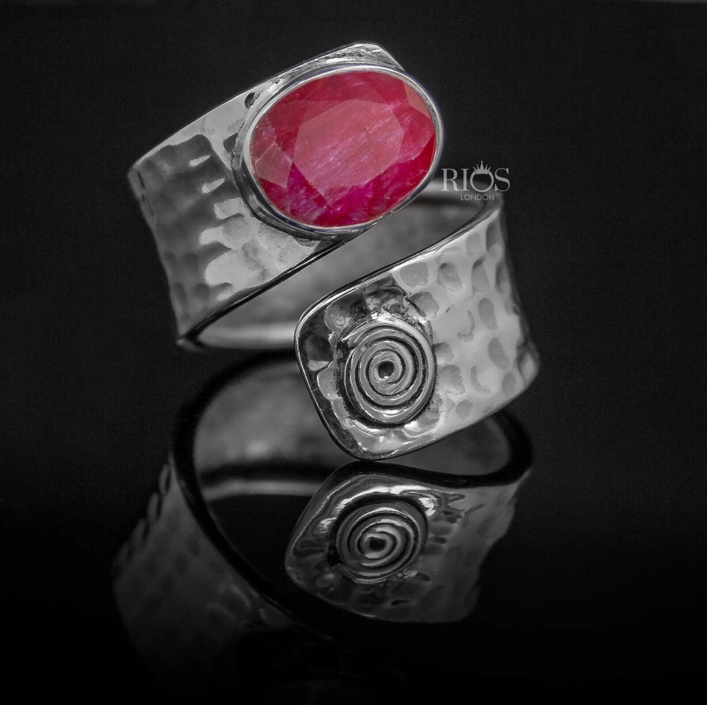 925 Sterling Silver Gorgeous Ruby Gemstone Adjustable Snake Red Ring Gift Boxed