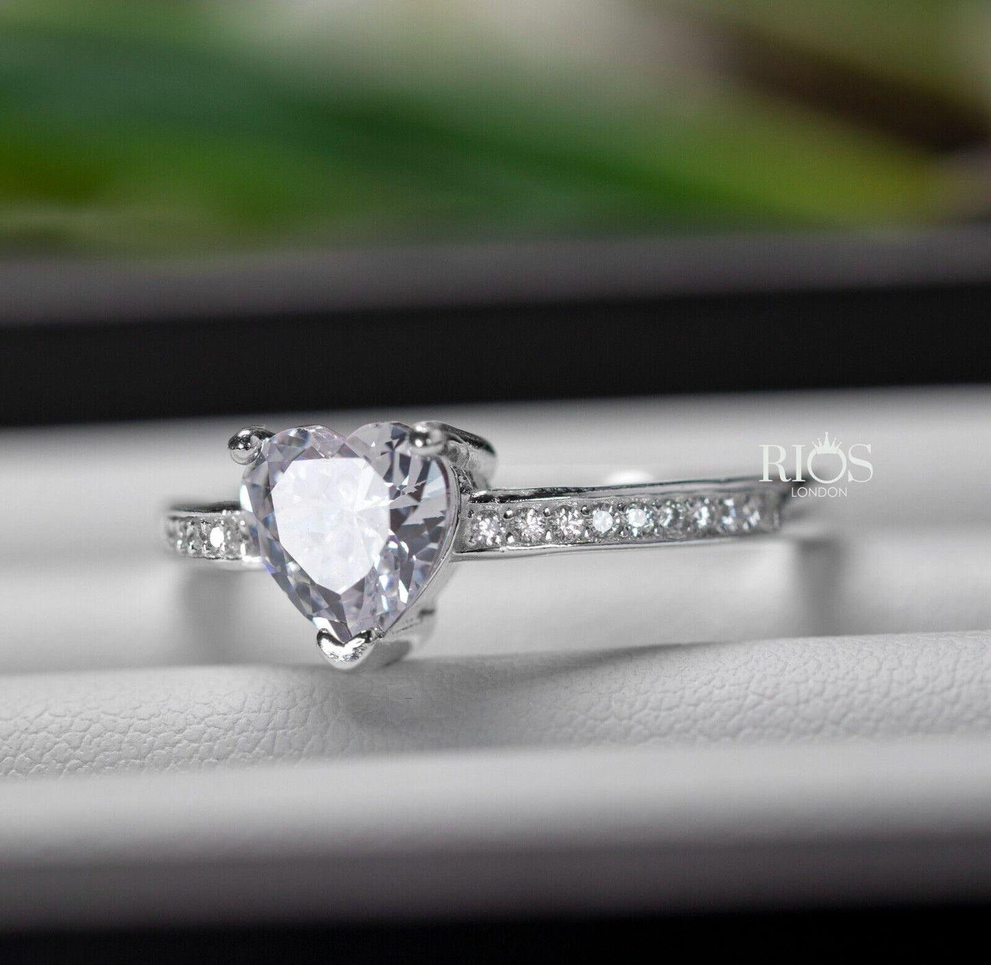 925 Sterling Silver Heart 1.5 Carat Engagement Ring Lab-Created Zircon Boxed