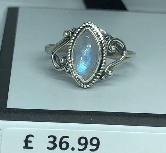 925 Sterling Silver Marquise Natural Moonstone Gemstone Ring RRP £36.99 Boxed