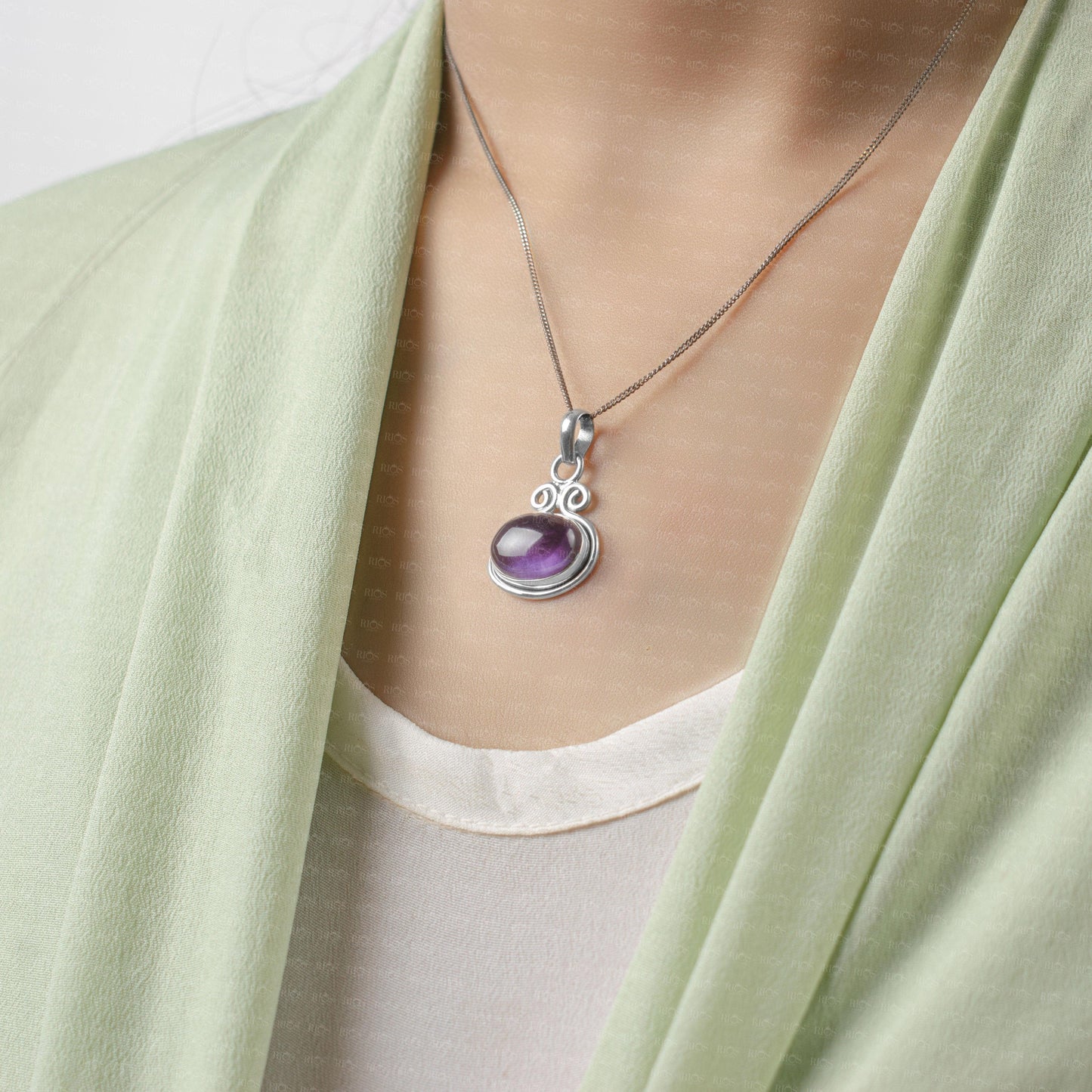 925 Sterling Silver Natural Amethyst Oval Pendant Women Chain Necklace Boxed - Rios London