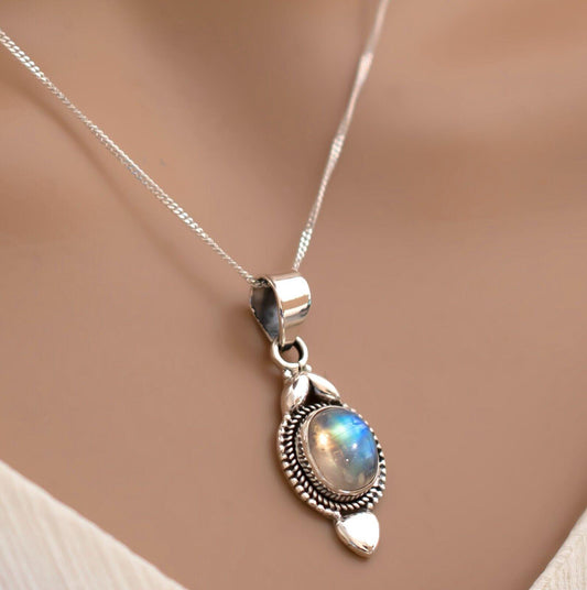 925 Sterling Silver Natural MOONSTONE Gemstone Love Heart Necklace Pendant Boxed