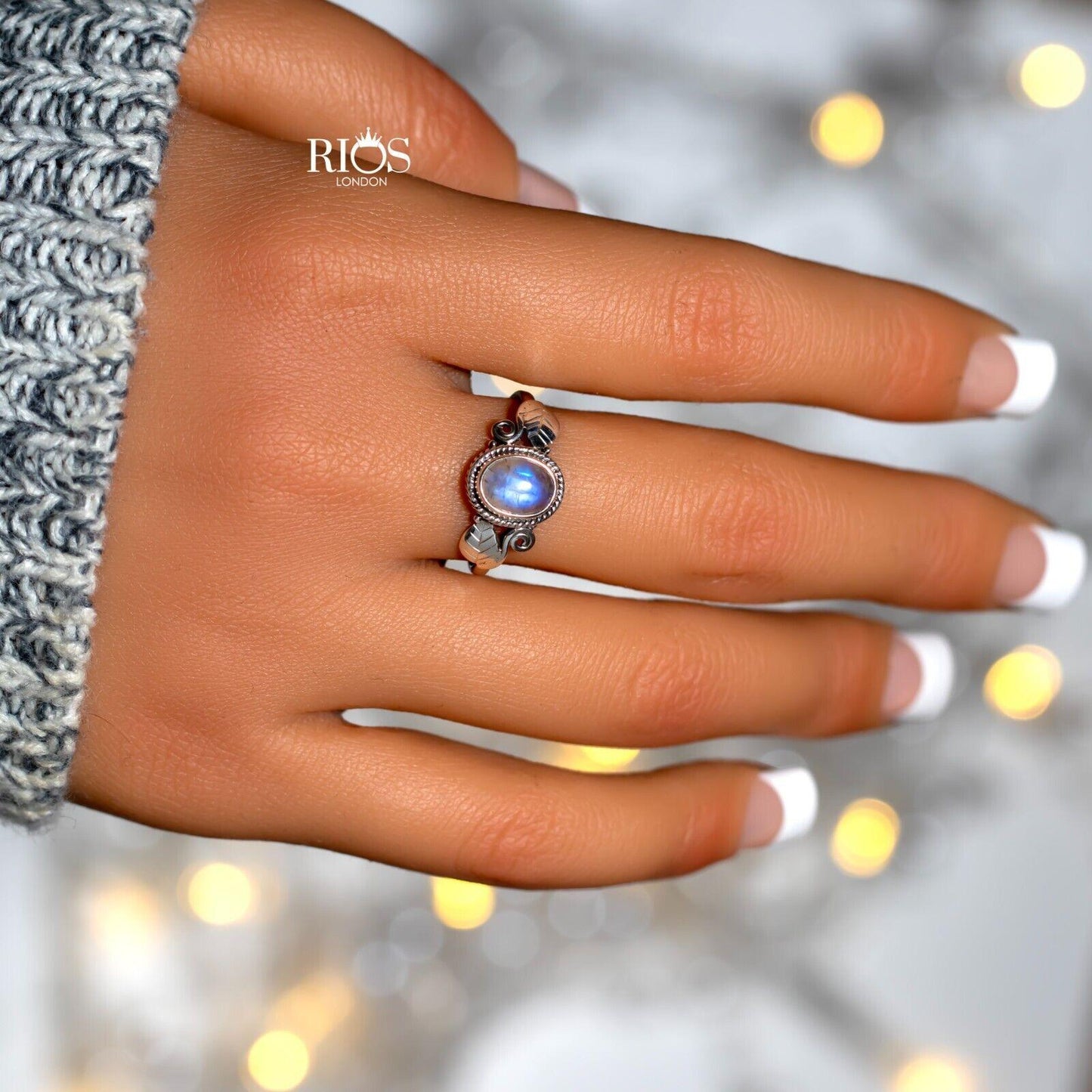 925 Sterling Silver Natural Moonstone Oval Gemstone Ring Gift Boxed
