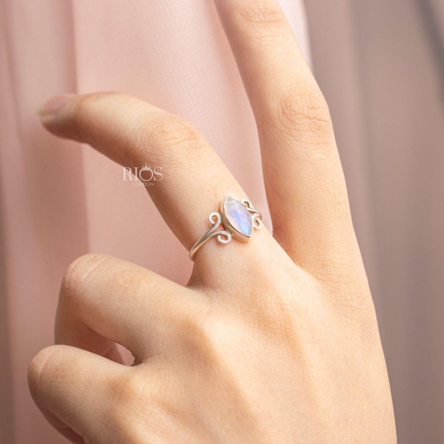 925 Sterling Silver Natural Moonstone Oval Gemstone Women Boho Ring Gift Boxed