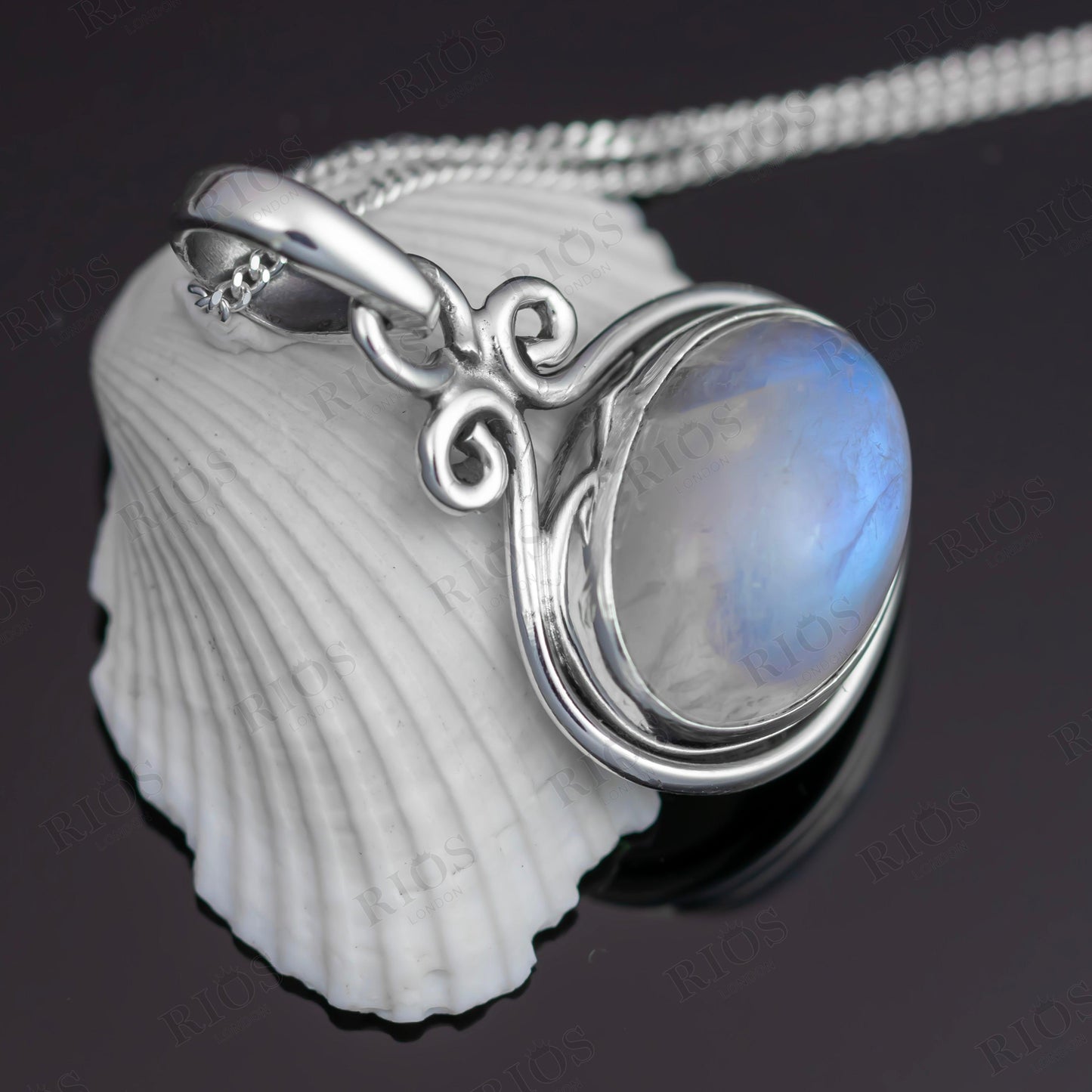 925 Sterling Silver Natural Moonstone Oval Pendant Women Chain Necklace Gift Boxed