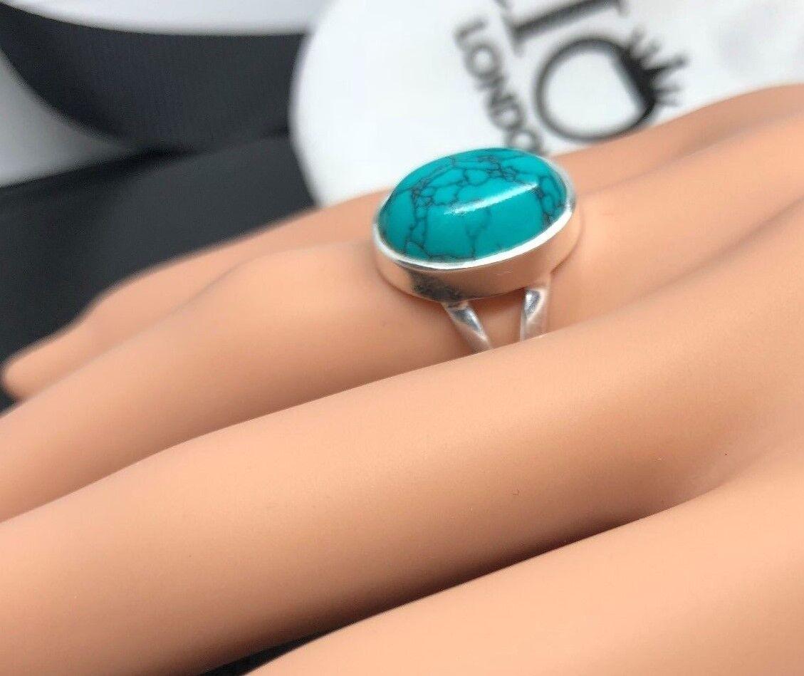 925 Sterling Silver Turquoise Cabochon Oval Gemstone Ring RRP £43.99 Gift Boxed