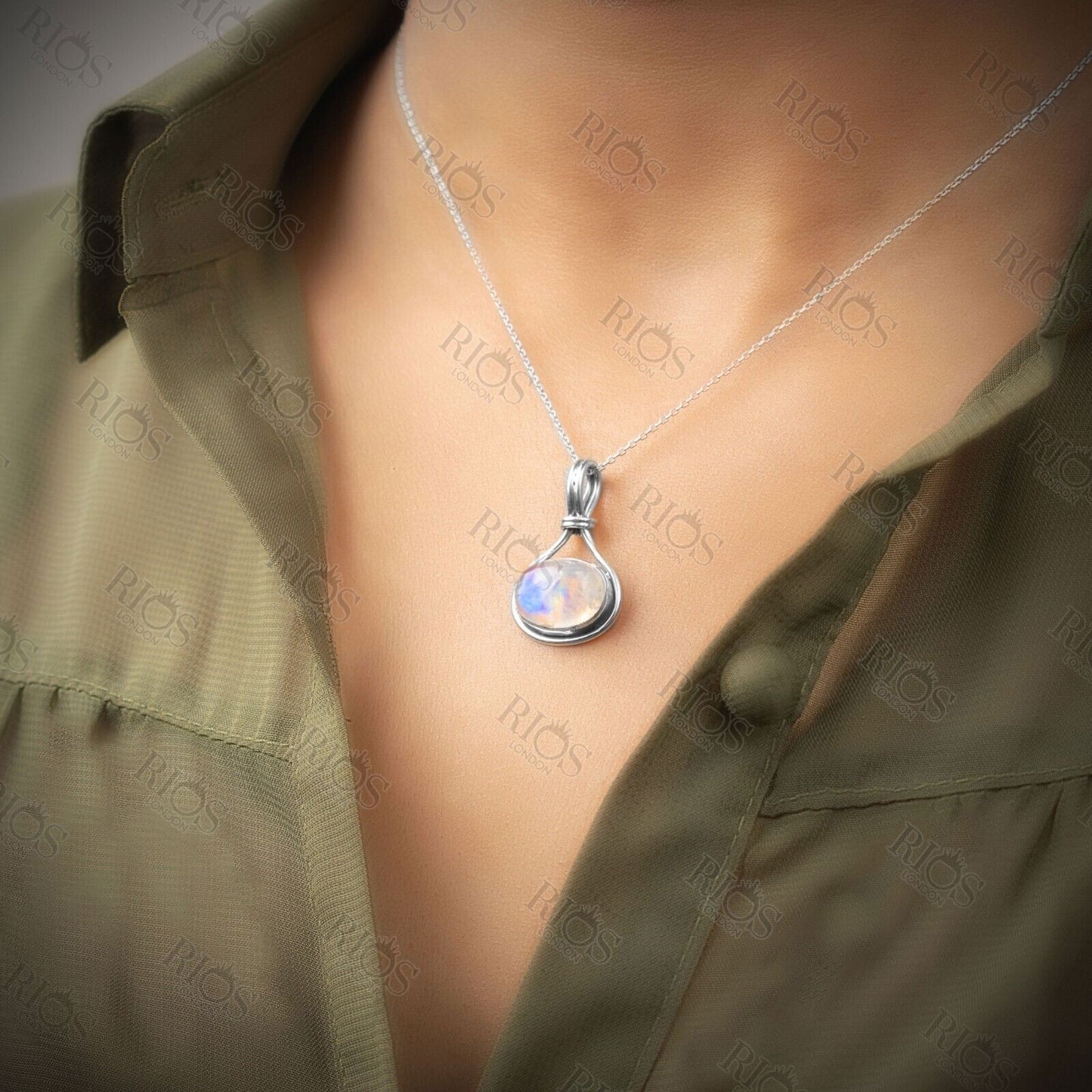 925 Sterling Silver Moonstone Necklace Blue Gemstone Pendant Handmade Gift Boxed