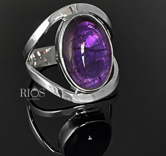 Beautiful 925 Sterling Silver Elegant Oval Amethyst Gemstone Ring Gift Boxed