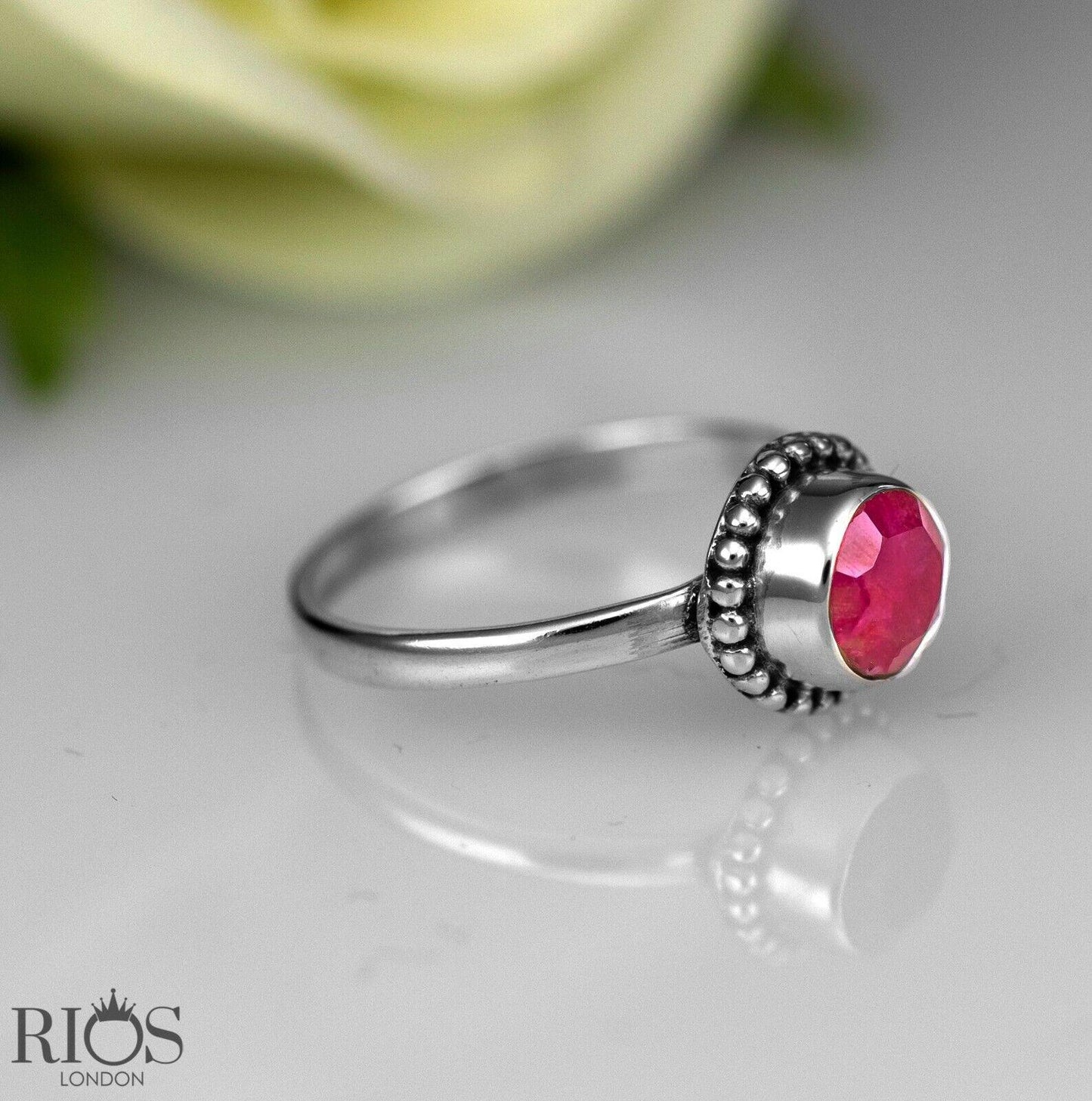 Beautifull 925 Sterling Silver RUBY Facet Cut Red Gemstone Ring Gift Boxed