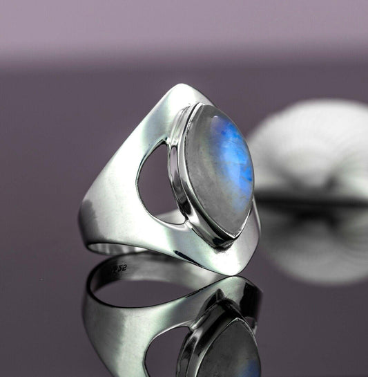 Stylish Marquise Rainbow Moonstone 925 Sterling Silver Gemstone Ring Gift Boxed