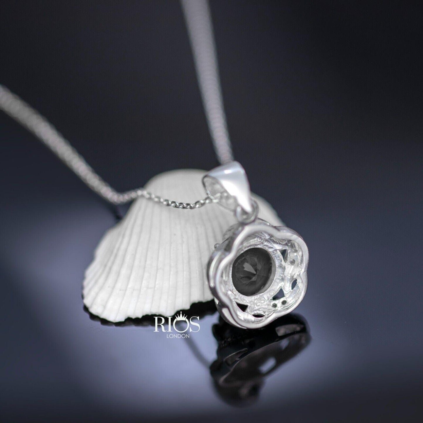 Superb Oval 925 Sterling Silver Pendant Necklace Lab-Created Onyx Gift Boxed - Rios London