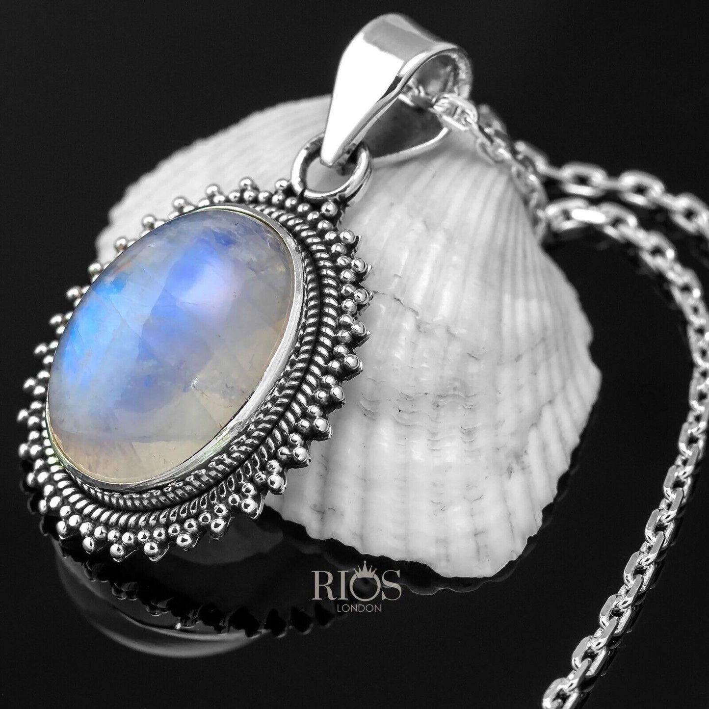 Superb Oval Moonstone 925 Sterling Silver Gemstone Necklace Pendant Gift Boxed
