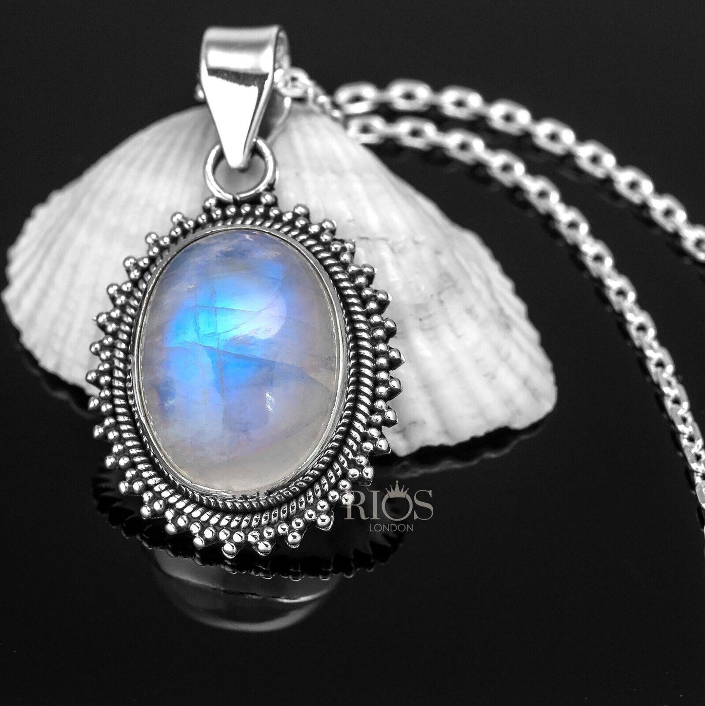 Superb Oval Moonstone 925 Sterling Silver Gemstone Necklace Pendant Gift Boxed