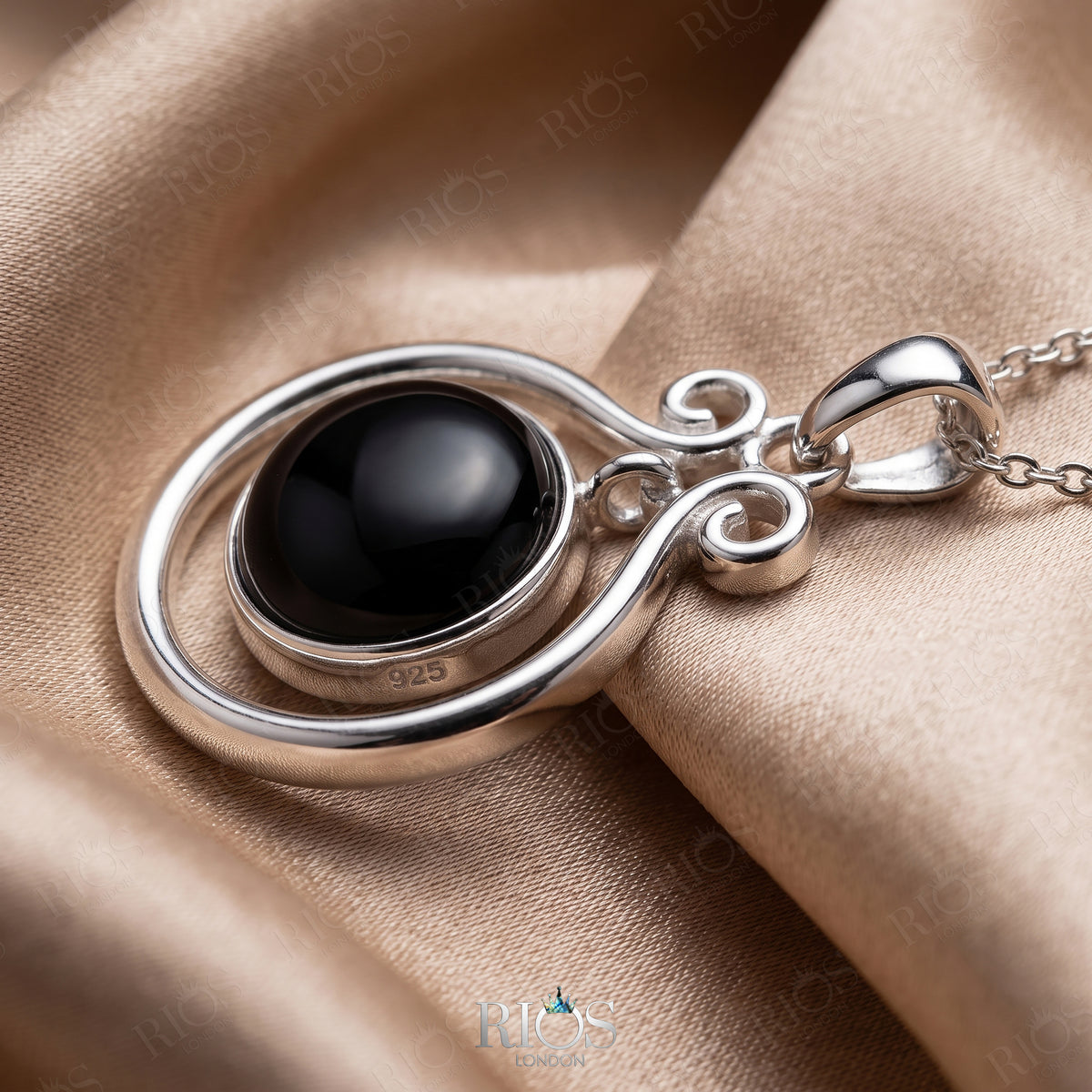 925 Sterling Silver Natural Onyx Necklace Oval Chain Pendant Gift 4 Women Boxed