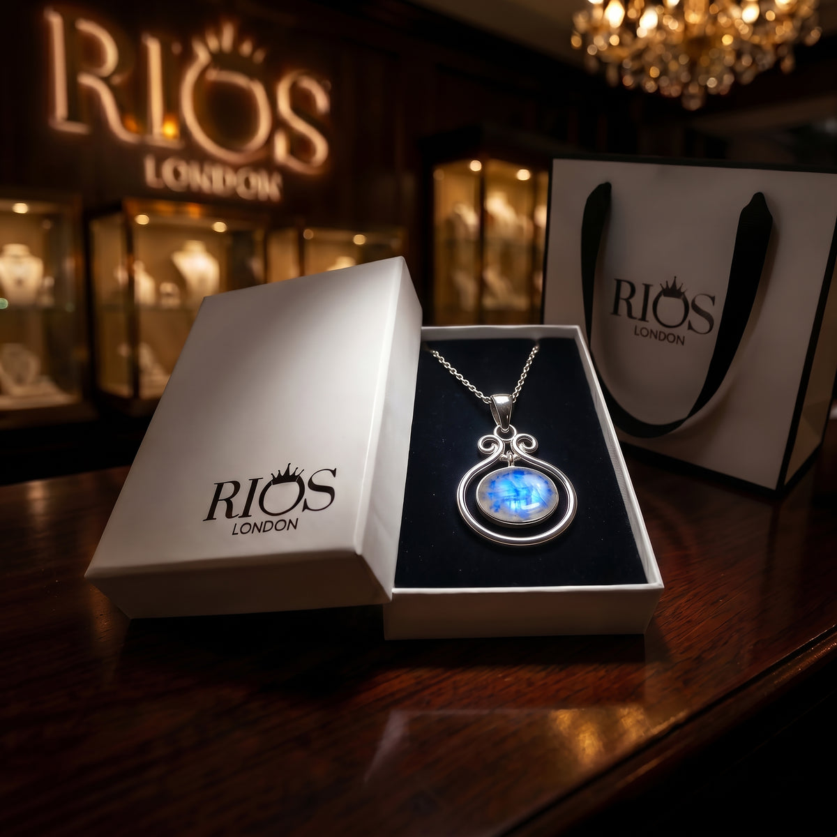 925 Sterling Silver Natural Moonstone Oval Pendant Women Chain Necklace Gift Boxed